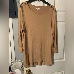 Kim Rogers XL. Longer dressy blouse. True to size. Great condition.